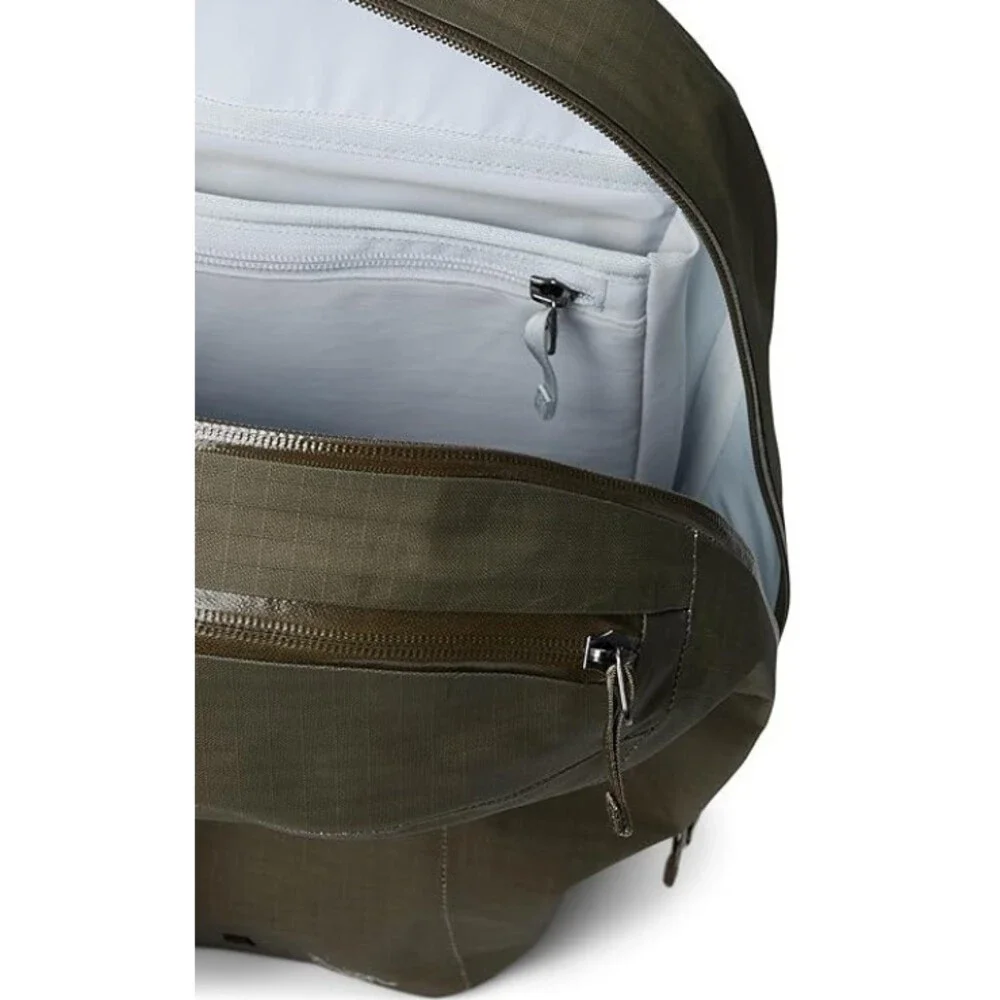 Arcteryx arc teryx